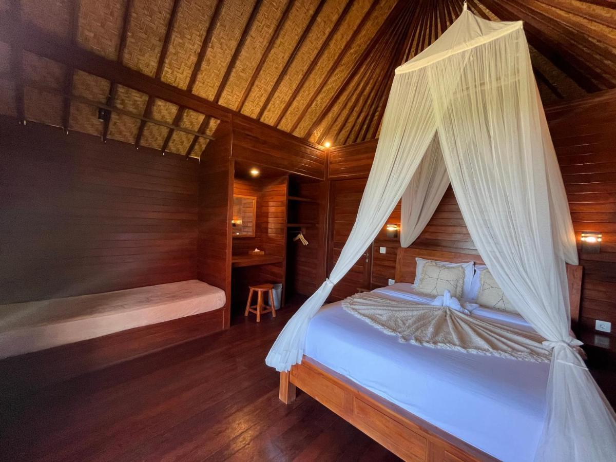 Sunset Hill Lembongan Hotel Екстериор снимка