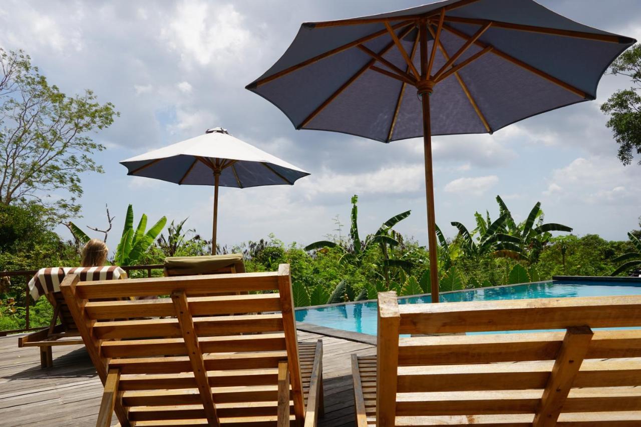 Sunset Hill Lembongan Hotel Екстериор снимка