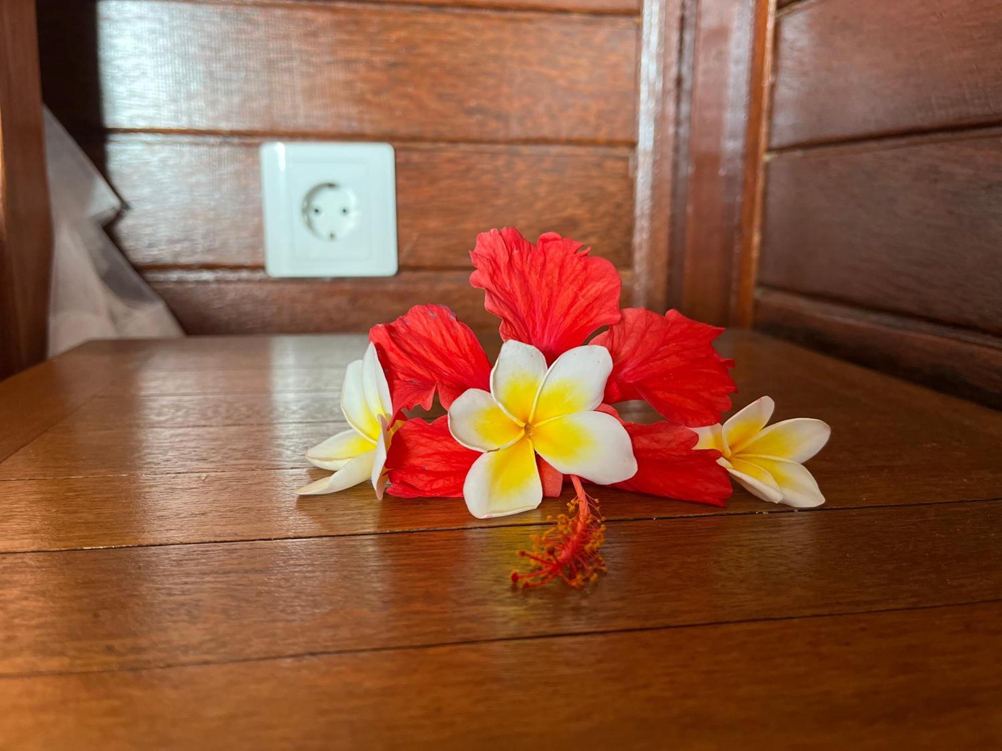 Sunset Hill Lembongan Hotel Екстериор снимка