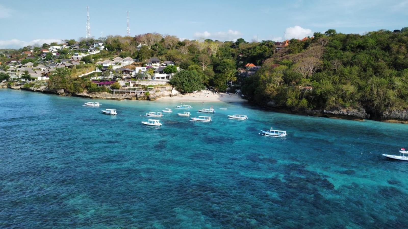 Sunset Hill Lembongan Hotel Екстериор снимка