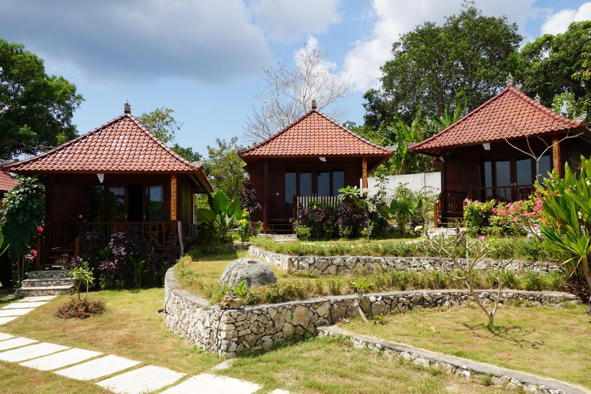 Sunset Hill Lembongan Hotel Екстериор снимка