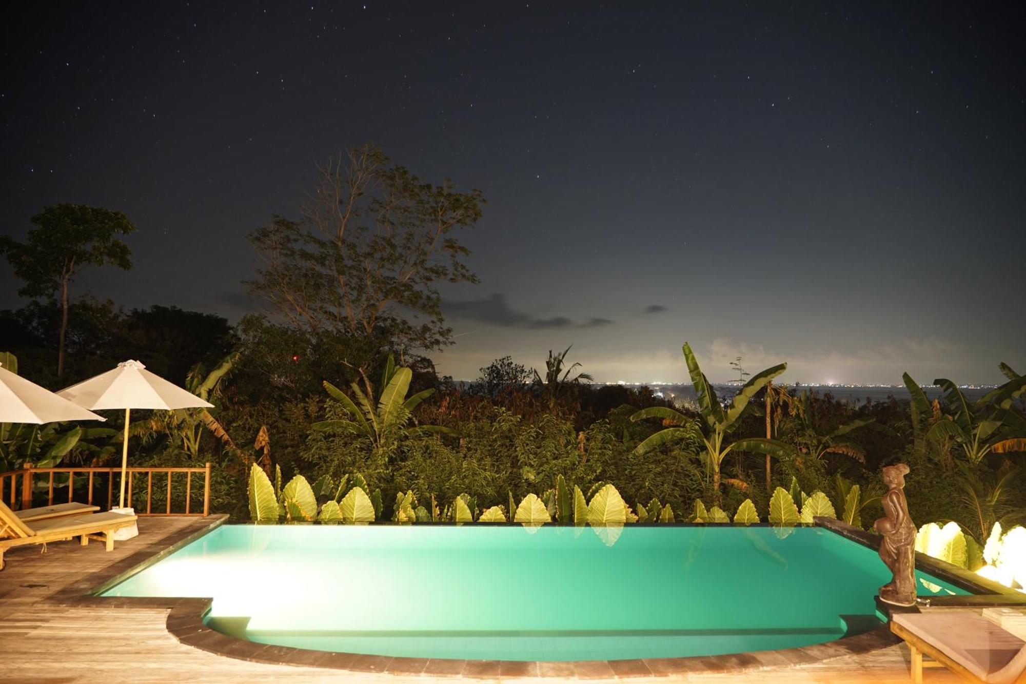 Sunset Hill Lembongan Hotel Екстериор снимка