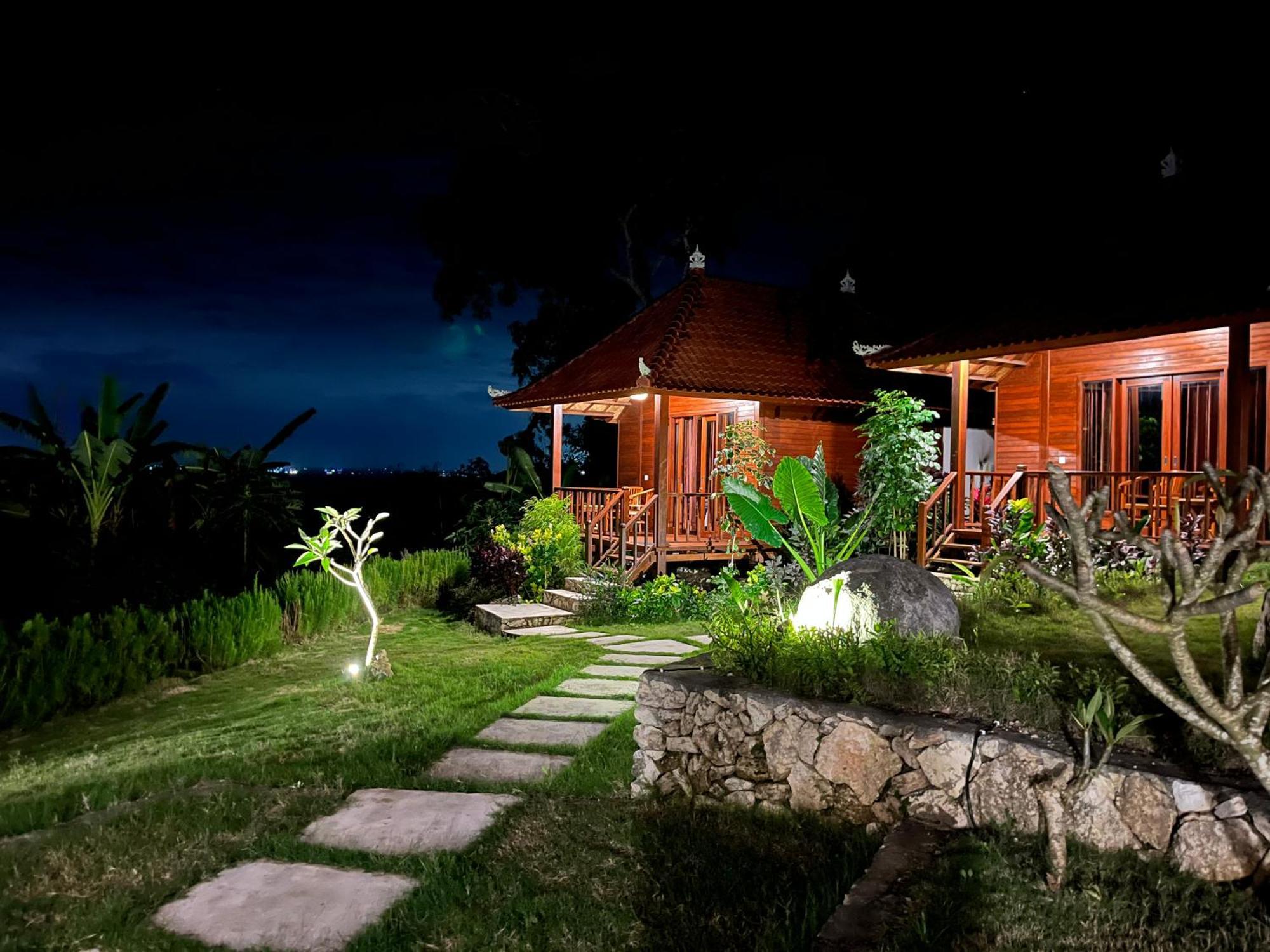 Sunset Hill Lembongan Hotel Екстериор снимка