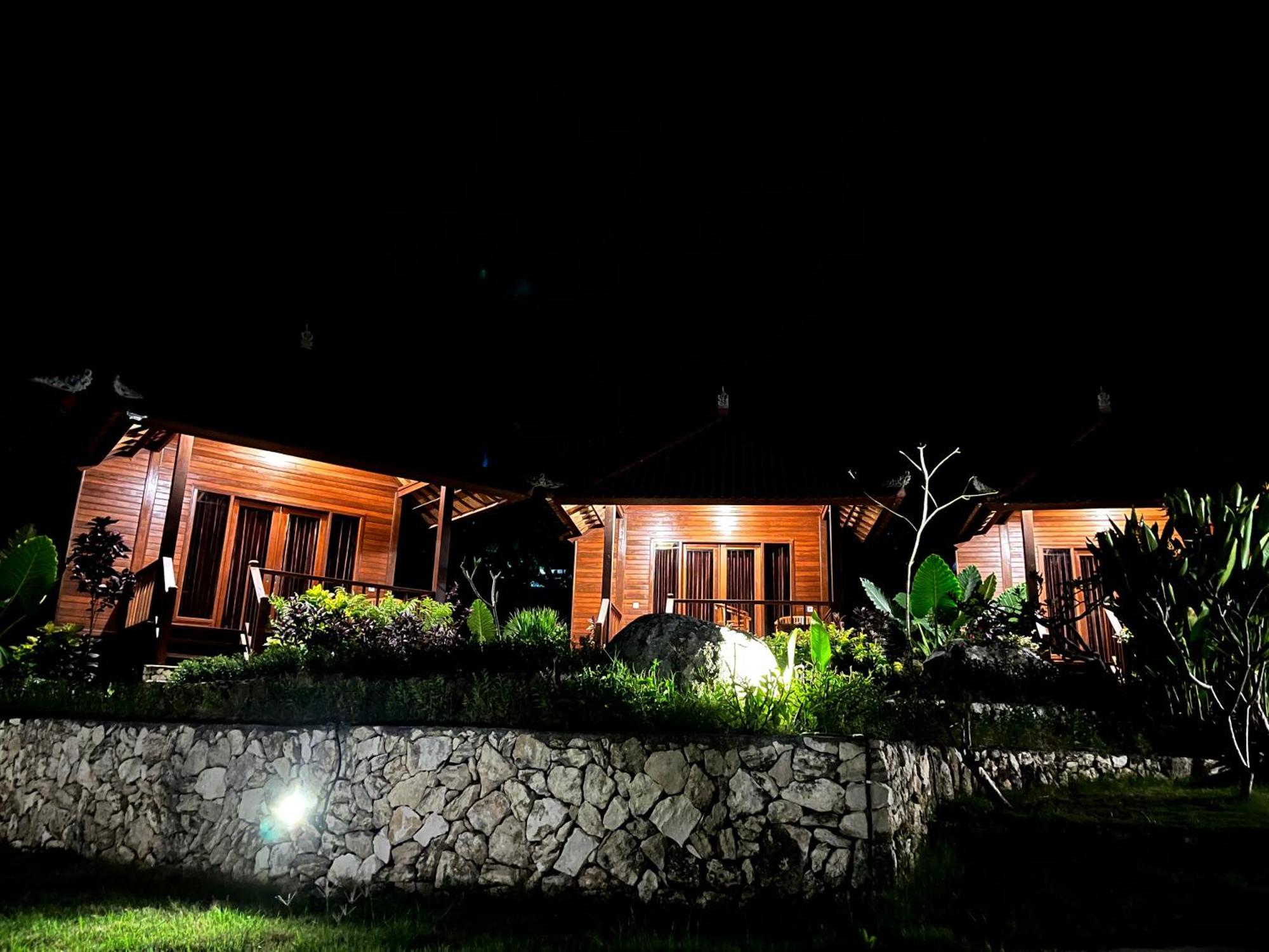 Sunset Hill Lembongan Hotel Екстериор снимка
